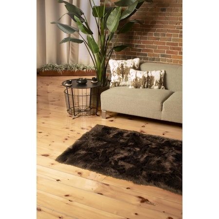 Palacedesigns 3 x 5 ft. Faux Fur Non Skid Rectangle Area Rug - Chocolate PA3103298